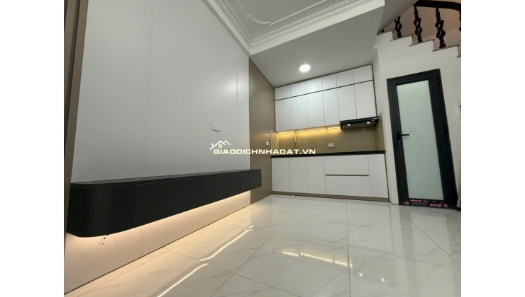 Kim Ngưu Nhà đẹp như mơ - 5 tầng - 3 ngủ - chỉ 5 tỷ ở ngay không phải sửa!